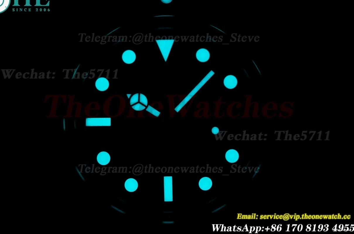 dweller APF SS 126660 VR3235 Black DeepSea 44mm Dot SS 0407